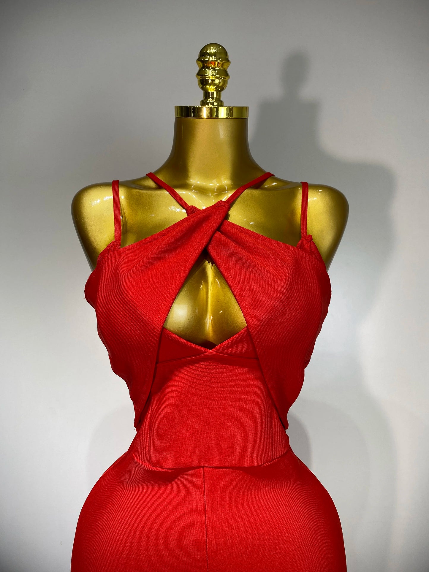 Women’s Sleeveless Backless Midi Bodycon Dress – Elegant Fit