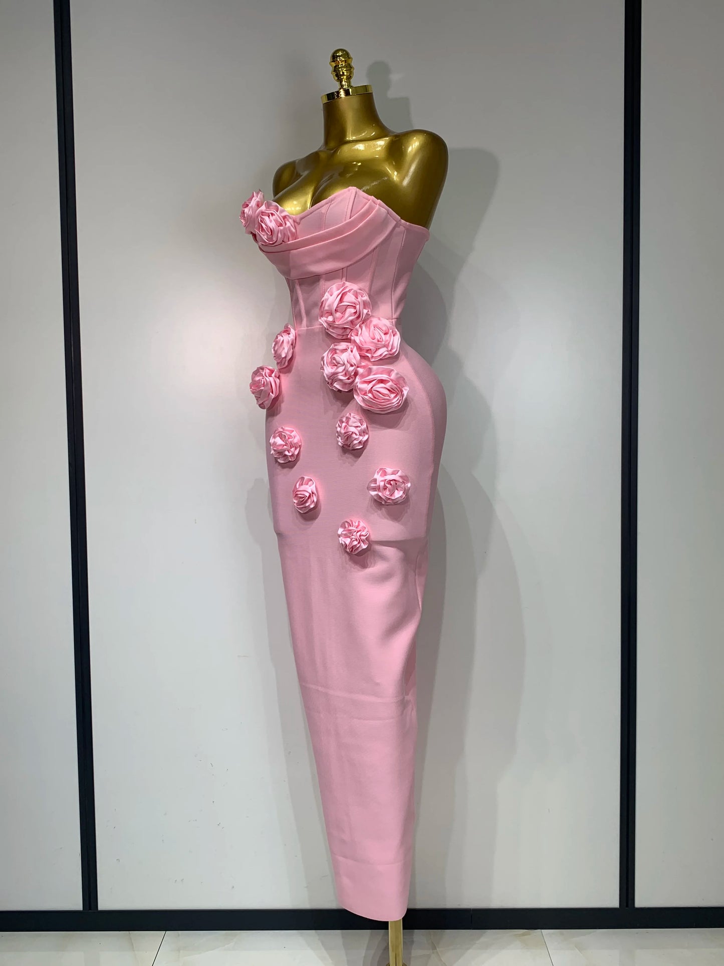 Strapless 3D Flower Bandage Maxi Dress Elegant Evening Gown with Detailed Floral Embellishments for Special Occasions