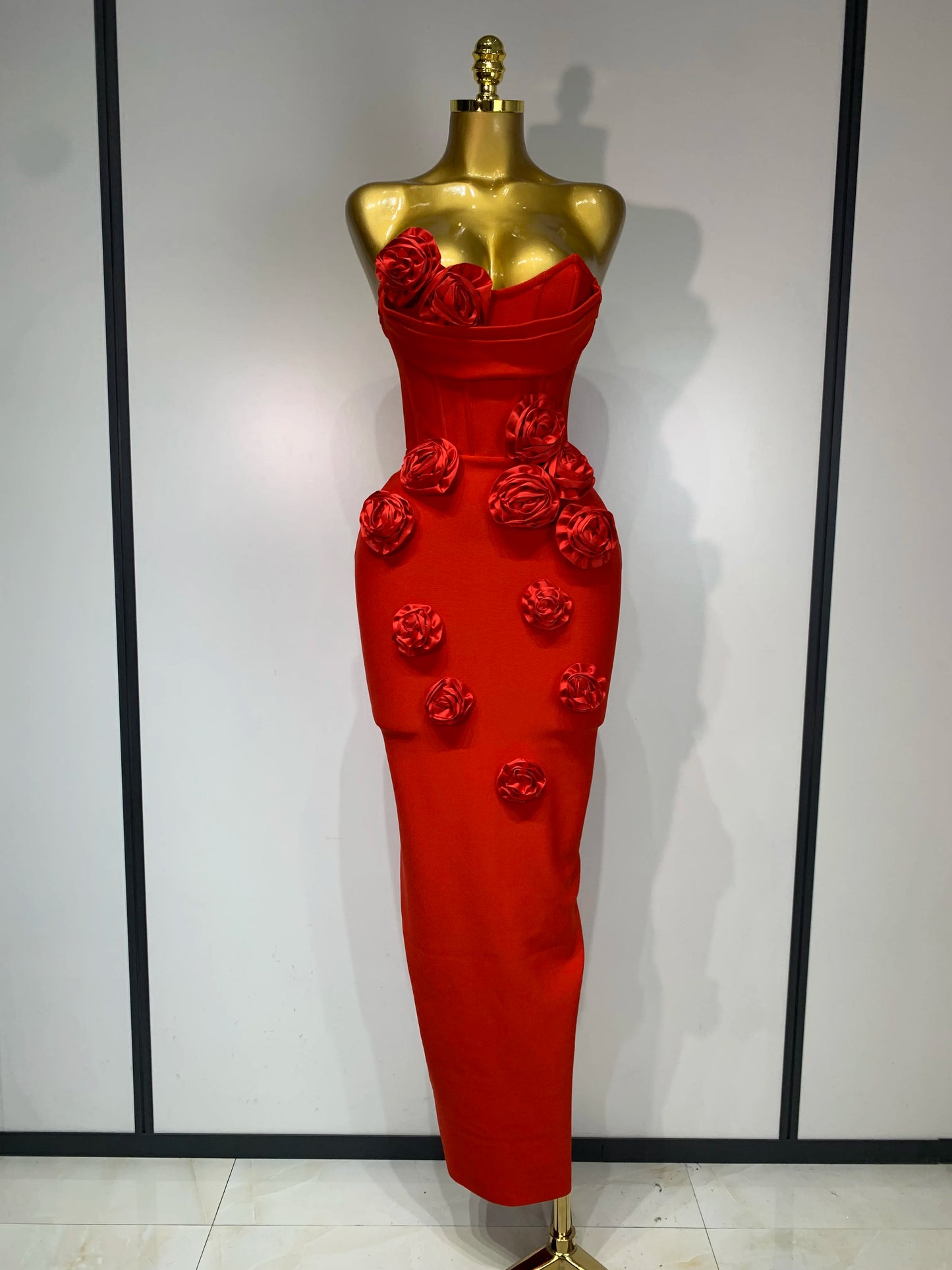 Strapless 3D Flower Bandage Maxi Dress Elegant Evening Gown with Detailed Floral Embellishments for Special Occasions