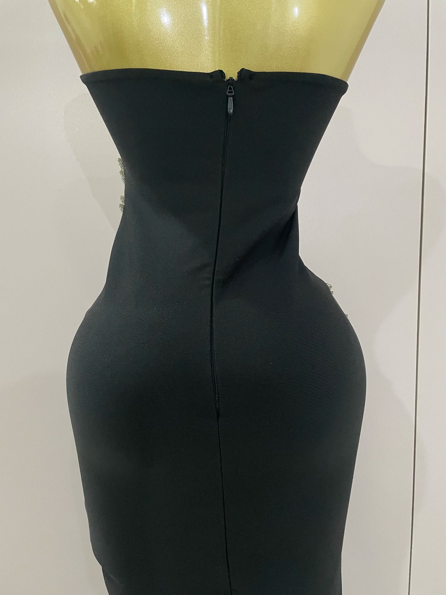 ✨ Luxury Noir Impériale – Vestido Strapless