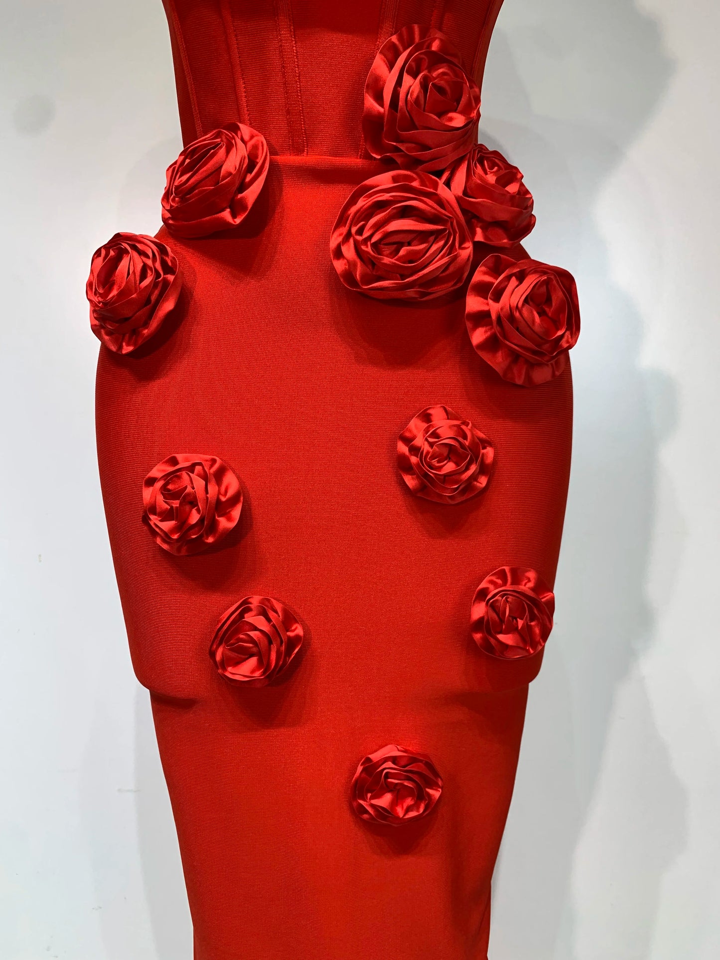 Strapless 3D Flower Bandage Maxi Dress Elegant Evening Gown with Detailed Floral Embellishments for Special Occasions