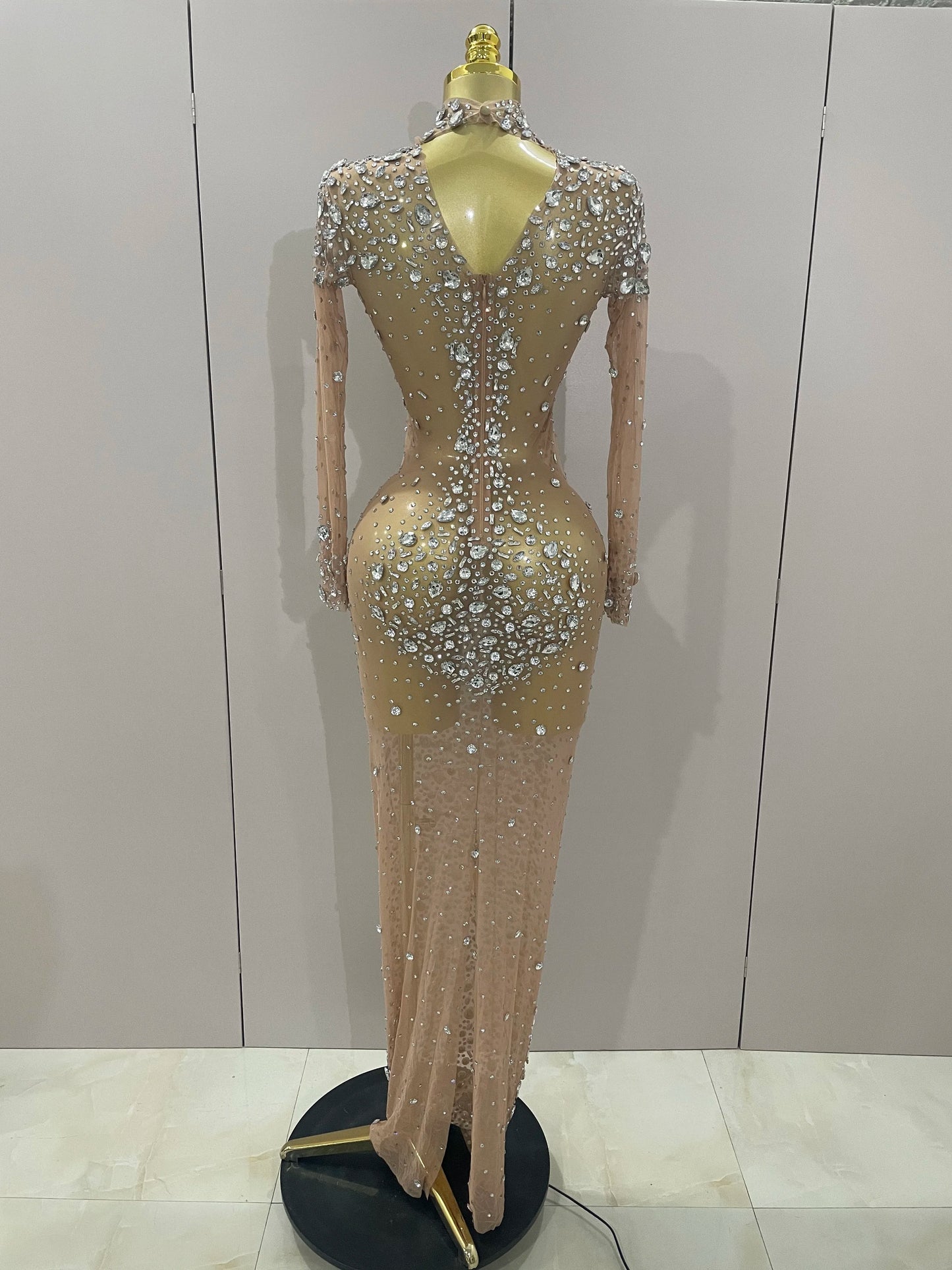 ✨Luxury Royal Silver Crystal Mesh Gown – Luxury Rhinestone Edition