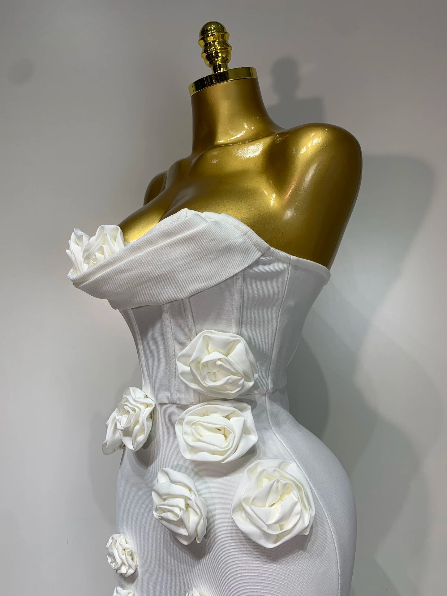 Strapless 3D Flower Bandage Maxi Dress Elegant Evening Gown with Detailed Floral Embellishments for Special Occasions