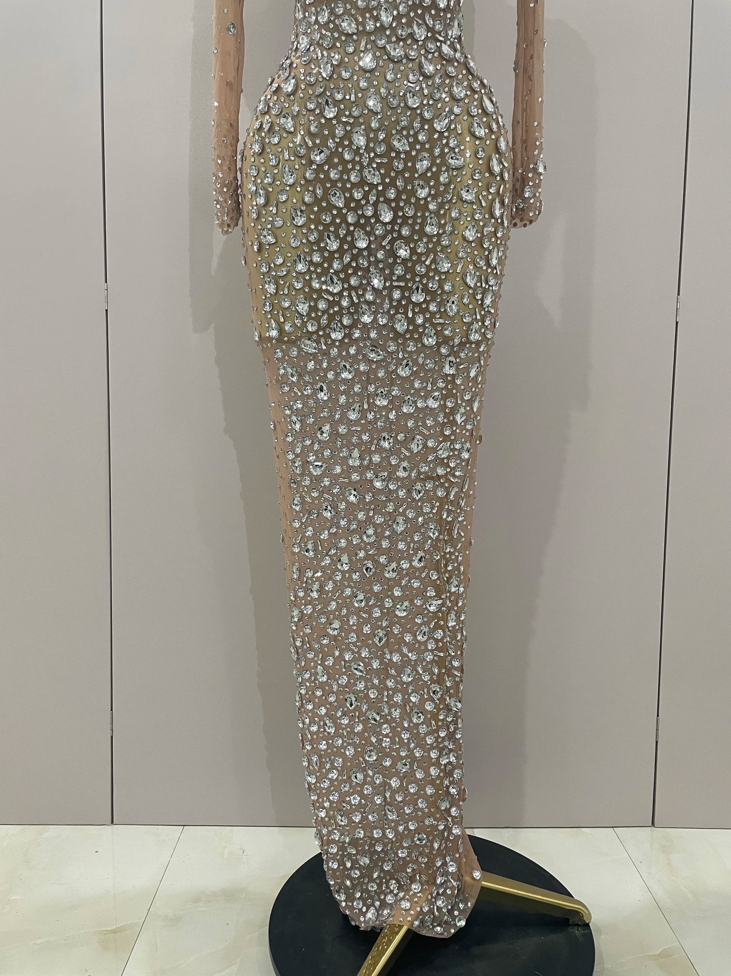 ✨Luxury Royal Silver Crystal Mesh Gown – Luxury Rhinestone Edition